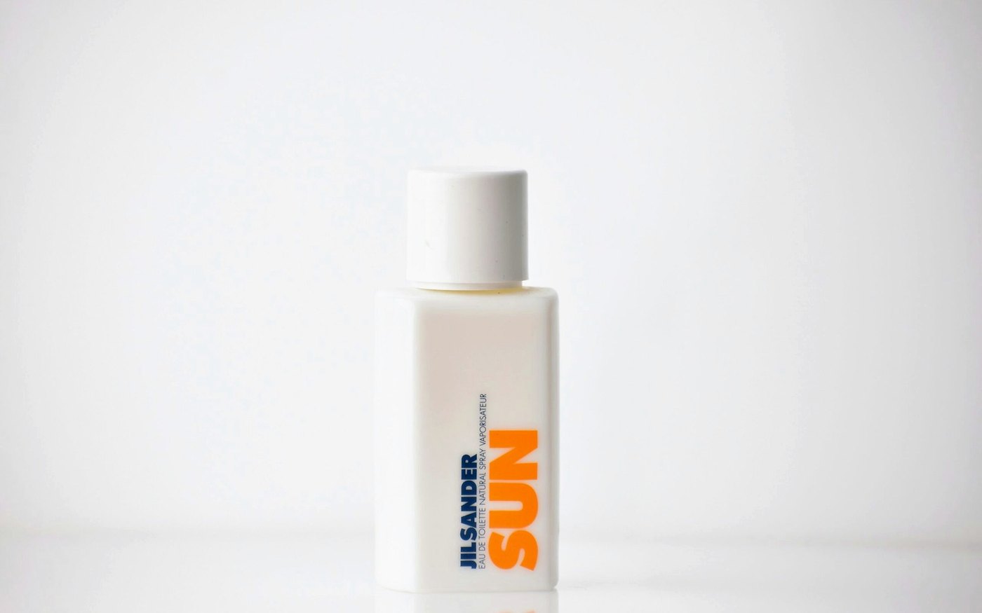 Carry-on sunscreen: airport liquids and travel sizes