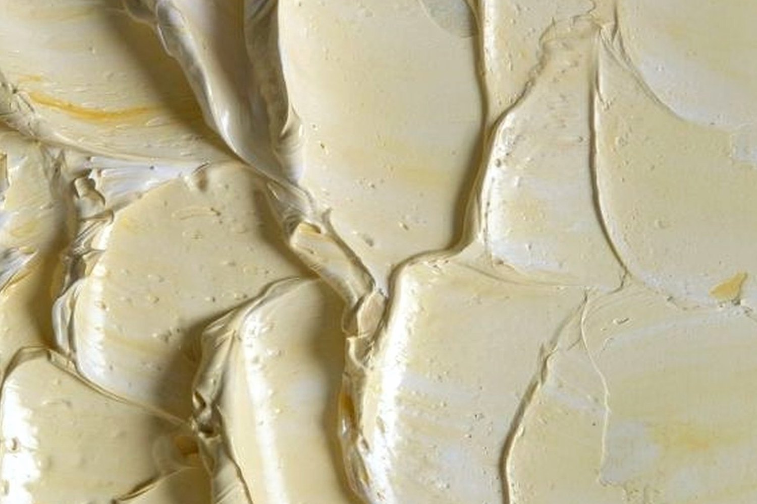 Sunscreen cream texture for Fragrance-free sunscreen.