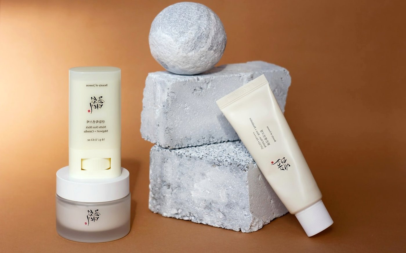 Sunscreen sticks for reapplication: where they work best